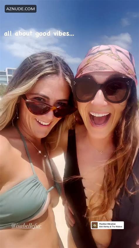 Isabelle Fuhrman Isabelle Hot Bikini AZNude