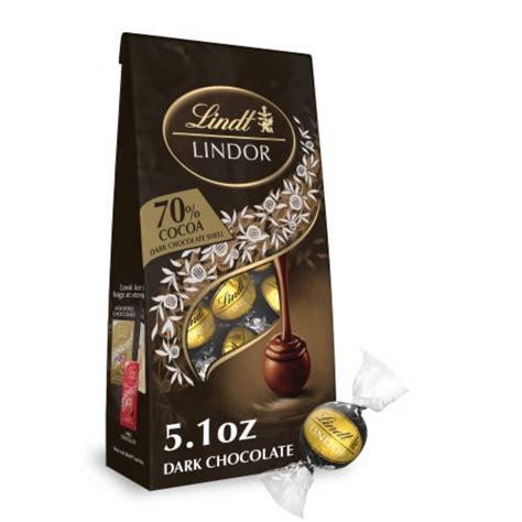 Lindt Lindor 70 Extra Dark Chocolate Candy Truffles Bag 1 Bag 5 1 Oz Kroger