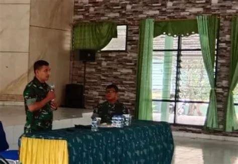 Prajurit Dan Persit Yonif Raider Kostrad Terima Penyuluhan Dari