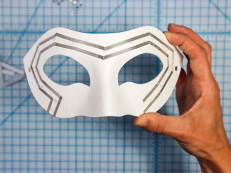 DIY Light-Up Masquerade Mask | Chibitronics