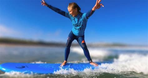 Newquay Beginner Surfer Programme Women Waves