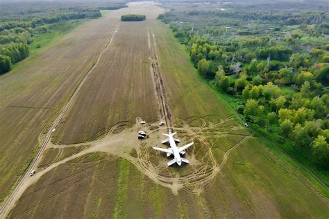 How Ural Airlines A Will Be Freed From A Field In Russia