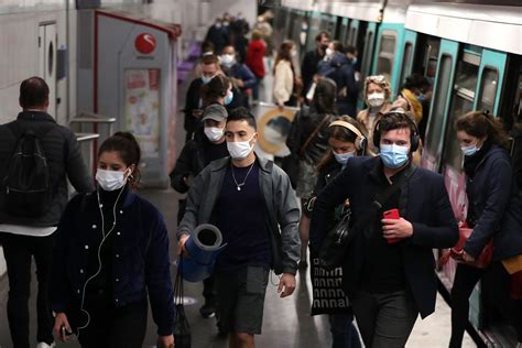 Le port du masque Covid jamais réimposé en France