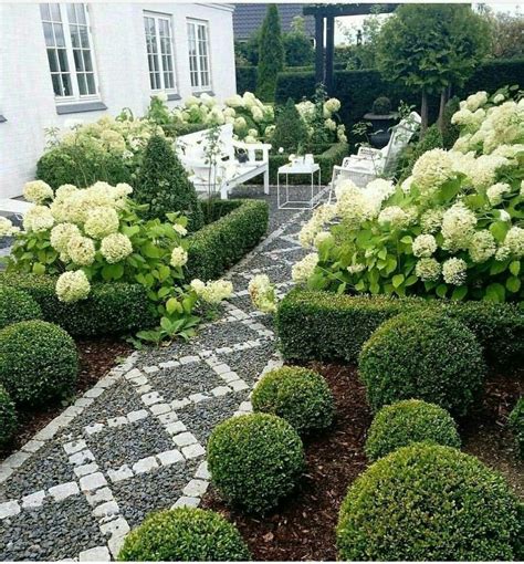 35 Best Ideas For Formal Garden Design