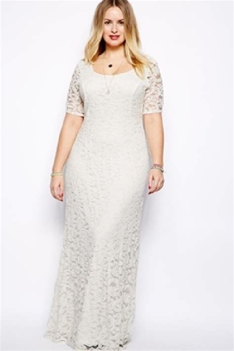 The Stunning Lace Maxi Dress From Asos Curve