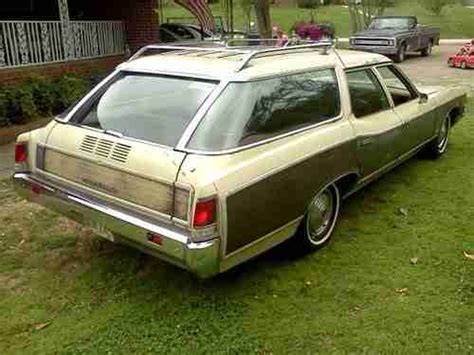 Purchase Used 1971 Pontiac Safari Station Wagon 1 Owner In Dry Storage