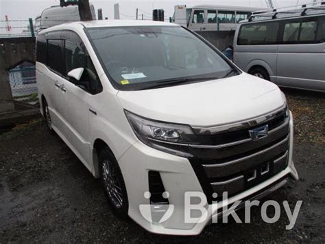 Toyota Noah SI WXB PEARL 4 5 60K 2019 For Sale In Gulshan Bikroy