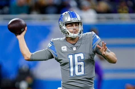 Qb Jared Goff Back At Detroit Lions Practice As Team Continues To Play It Safe With Illness