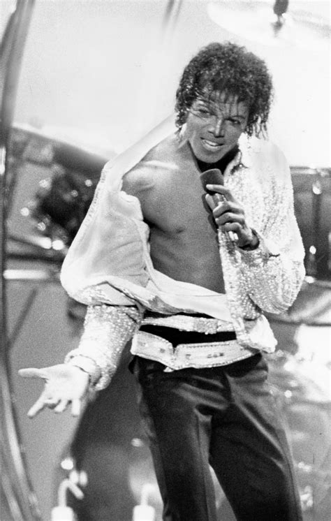 Victory Tour On Stage The Thriller Era Photo Fanpop