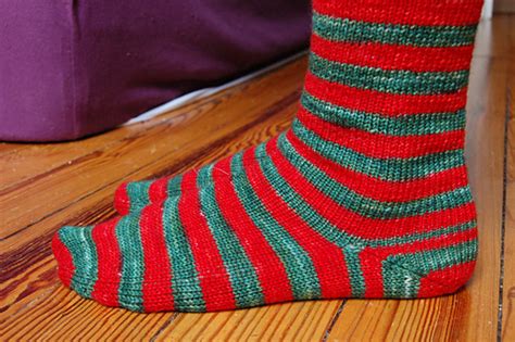 Ravelry: danadoodle's December Socks
