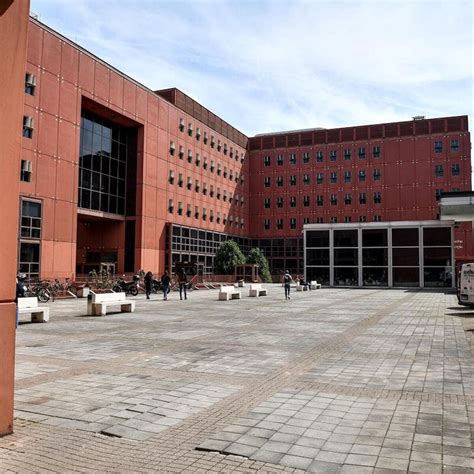 Consulenze Extra E Guai Col Fisco Il Prof Che Imbarazza La Bicocca