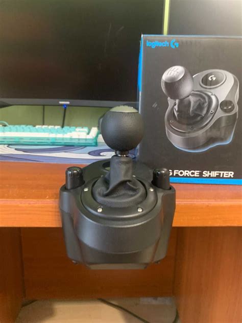 Игровая КПП\шифтер Logitech G Driving Force Shifter.Полный комплект: 1 ...