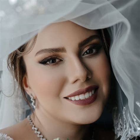 Arezoo Beauty Blogger Arezoobeautystyle • Threads Say More