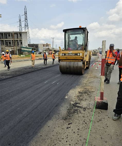 Douala Le Ministre Des Travaux Publics Ordonne Laccélération Des