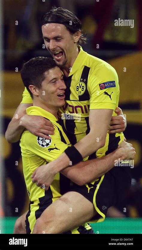 Dortmund S Robert Lewandowski L Celebrates With Neven Subotic During