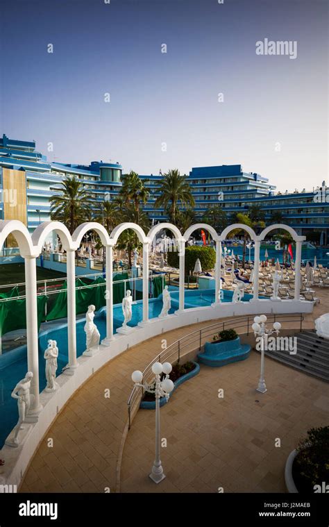 Spain, Canary Islands, Tenerife, Playa de Las Americas, Cleopatra Palace Hotel Stock Photo - Alamy