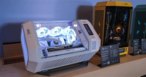 Thermaltake's 'Vending Machine' Style Tower 300 Packs More than You Think!