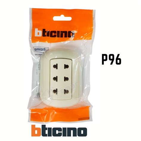 Toma Triple Bticino Visible P96 Fremar