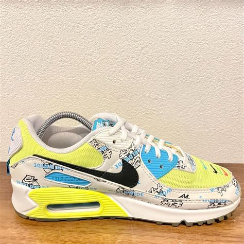 Yahoo Nike Wmns World Wide Pack Air Max