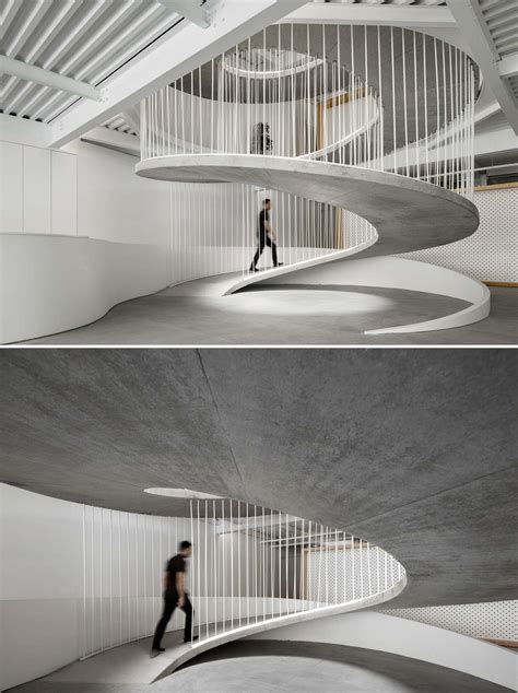 Instead Of Stairs, A Spiraling Ramp Was Designed For This Office Building