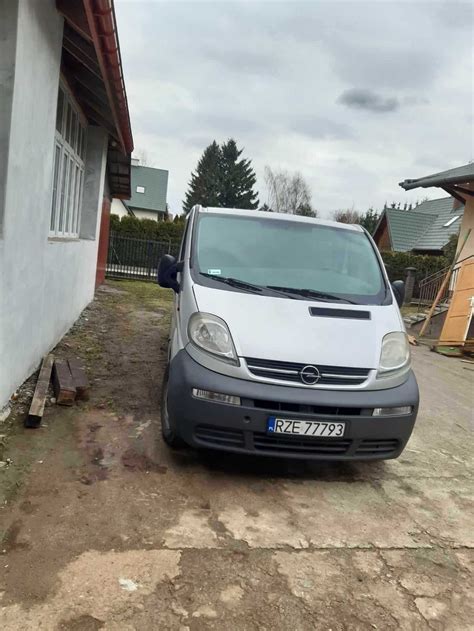 Opel Vivaro Traffic Primastar Long Hak 2000kg 5os 1 9 Bus Paka