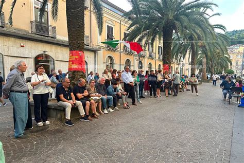 Lamezia Sit In Del Comitato No Autonomia Differenziata Contro Legge