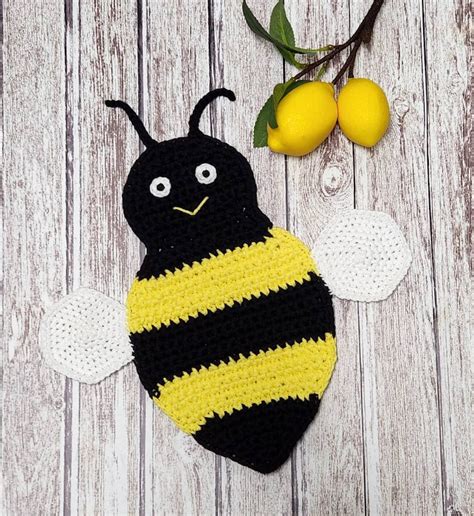 Crochet Bumble Bee Pot Holder Hot Pad Trivet Spring Decor Etsy
