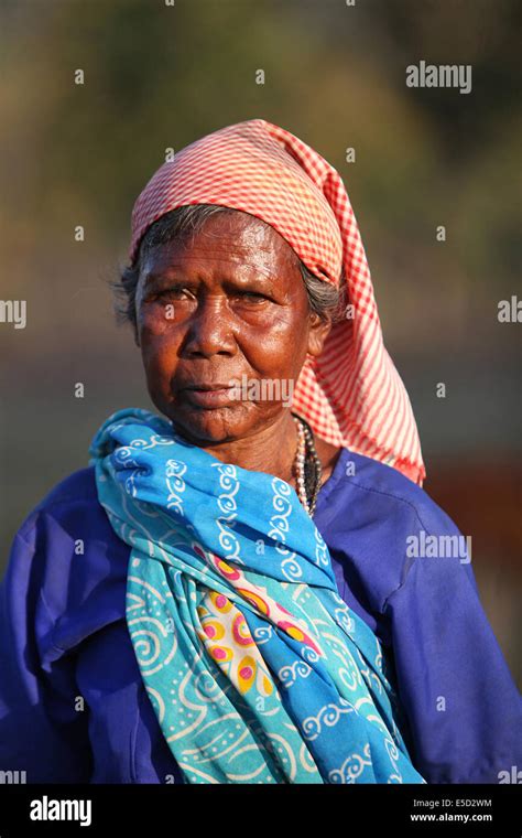 Pahadi Woman Hi Res Stock Photography And Images Alamy