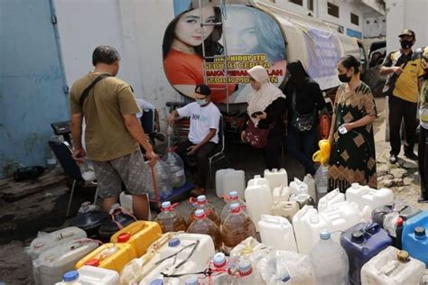 Pemkot Madiun Distribusikan Ton Minyak Goreng Curah Untuk Pedagang