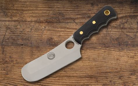 The Knives of Alaska Brown Bear cleaver a uniquely designed skinner – Knife Newsroom