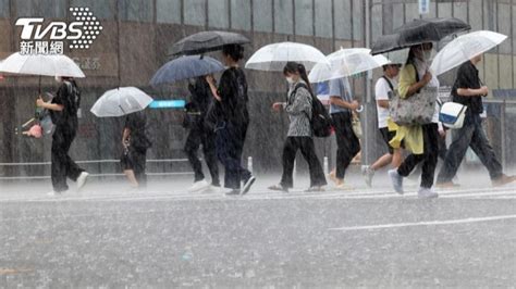 快訊／雨彈夜襲！「11縣市」發豪大雨特報│天氣│豪雨│九縣市│tvbs新聞網