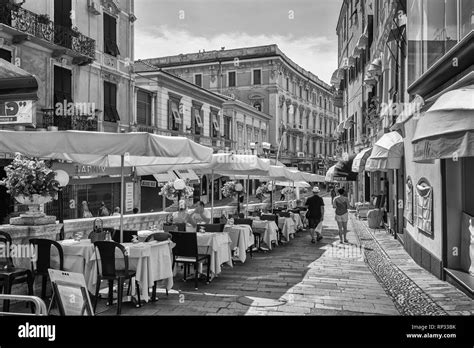 Italie Restaurant Noir Et Blanc Banque De Photographies Et Dimages à