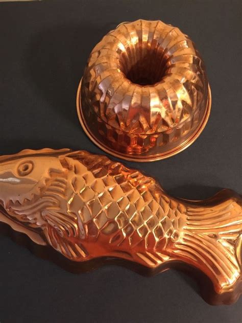 Vintage Copper Tin Molds Set 2 Korea Fish Round Decorative Jello Aspic