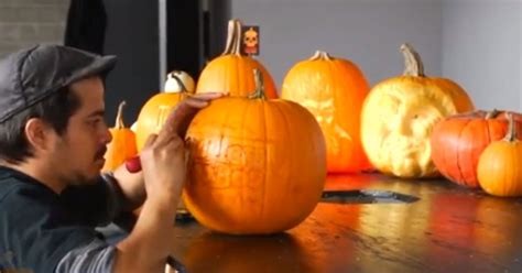 Halloween Pumpkin Carving 15 Great How To Videos Huffpost Uk Comedy