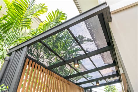 Three Things You Should Know About Acrylic Patio Covers