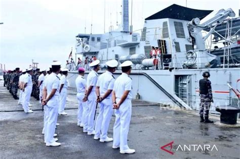 Tni Al Dan Al Malaysia Rampung Patroli Bersama Di Perbatasan Koran