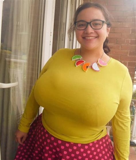 Average Busty Nerdy Girls Nude Cumception
