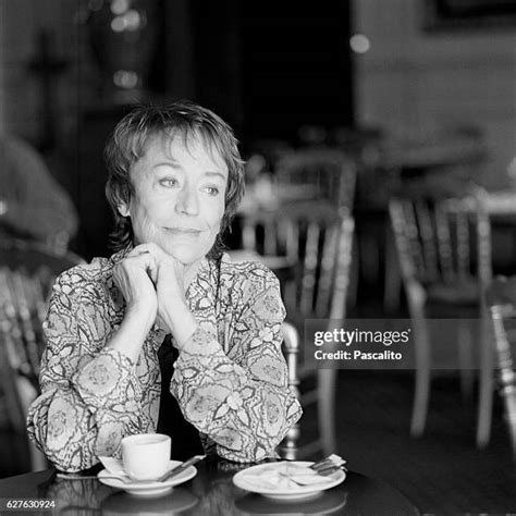Annie Actress Photos And Premium High Res Pictures Getty Images