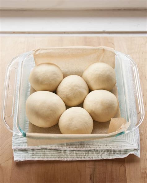 How To Freeze And Reheat Dinner Rolls The Kitchn