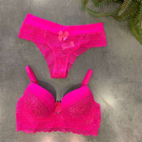 Conjunto De Lingerie Chanel Rosa Neon Dolce Pecado