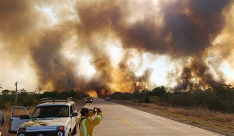 Seis Incendios Azotan El Oriente Boliviano Santa Cruz Es El