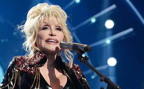 Dolly Parton ‘never Wants To Retire