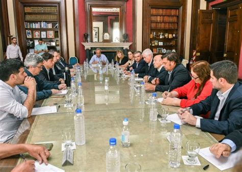 El Gobernador Kicillof Present Medidas De Acompa Amiento Para El