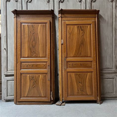 Pair Of Closet Doors With Frame Mat Riaux Authentiques