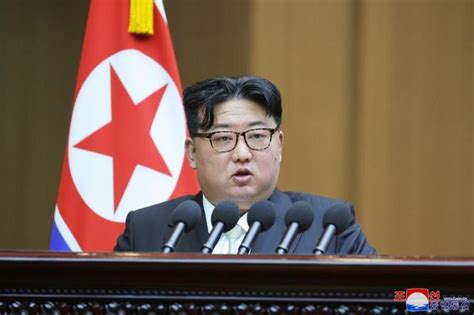 Kim Dzong Un Nakaza Intensyfikacj Przygotowa Wojennych Wcze Niej