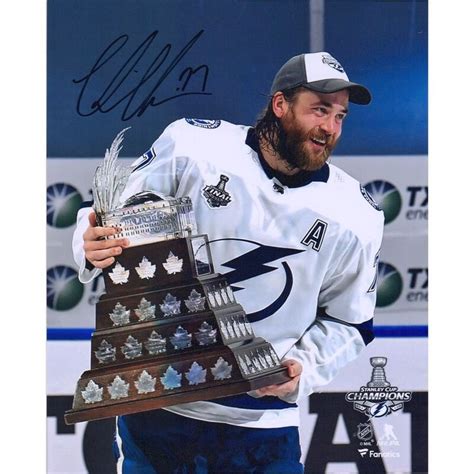 Victor Hedman Tampa Bay Lightning Fanatics Authentic Autographed 8" x ...