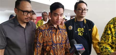 Disebut Tak Bisa Kerja Gibran Justru Puji Kinerja Ahok Monitor Indonesia