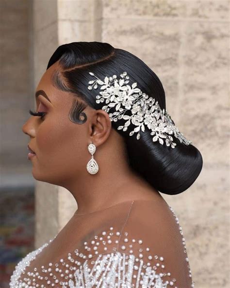 Pin By Korkor On H Bridal Hair Inspiration Black Wedding Hairstyles African Wedding Hairstyles