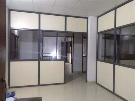 Aluminum Office Partition Service At Rs 200 Square Feet Room Partition Services कार्यालय