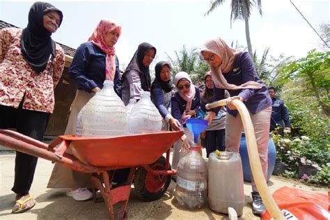 Pln Jogja Salurkan Bantuan Tangki Air Bersih Kepada Ribuan Warga